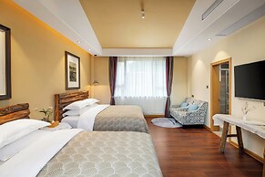 Guilin Village Creek Inn