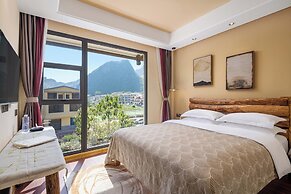 Guilin Village Creek Inn