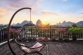Guilin Village Creek Inn