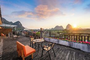 Guilin Village Creek Inn