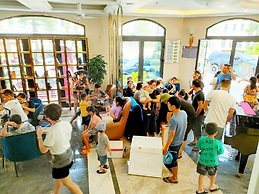 Halong Lavender Hotel