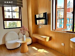 HANZ Lagoon Sunset Boutique Hotel