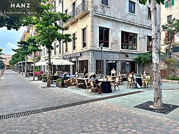 HANZ Lagoon Sunset Boutique Hotel