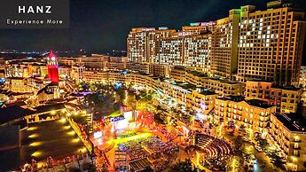 HANZ Lagoon Sunset Boutique Hotel