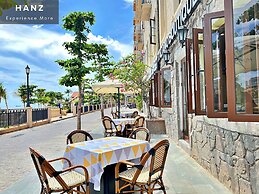 HANZ Lagoon Sunset Boutique Hotel