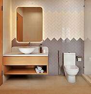 HANZ Lagoon Sunset Boutique Hotel