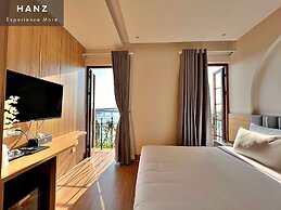 HANZ Lagoon Sunset Boutique Hotel