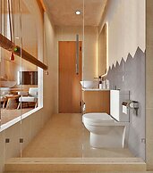 HANZ Lagoon Sunset Boutique Hotel