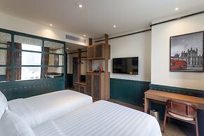 Ashley Tugu Tani Menteng