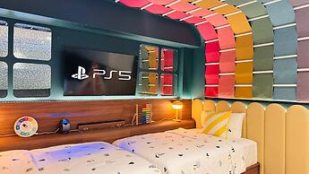 Ashley Tugu Tani Menteng