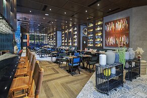 Ashley Tugu Tani Menteng