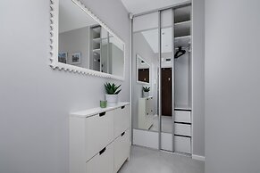 Apartment Kotlarska Cracow by Renters