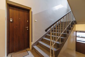 Apartment Kotlarska Cracow by Renters