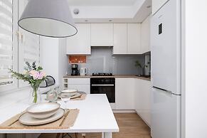 Apartment Kotlarska Cracow by Renters