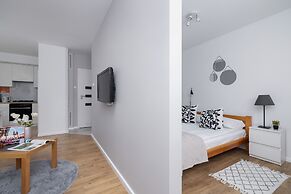 Apartment Kotlarska Cracow by Renters