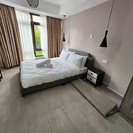 Lux Suites Westlands Cottage Apartments