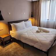 Lux Suites Westlands Cottage Apartments