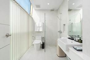 NAKA-RAJ Escape Hotel