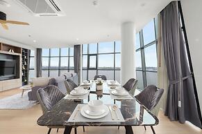 NAKA-RAJ Escape Hotel