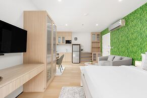 NAKA-RAJ Escape Hotel