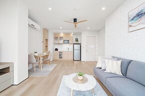 NAKA-RAJ Escape Hotel