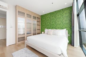 NAKA-RAJ Escape Hotel