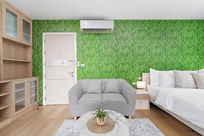 NAKA-RAJ Escape Hotel