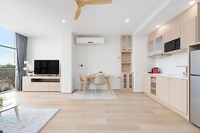 NAKA-RAJ Escape Hotel