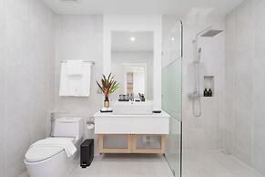 NAKA-RAJ Escape Hotel