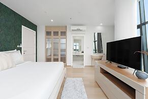 NAKA-RAJ Escape Hotel