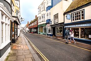 The Captains Cottage
