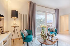 Serenity Vista Penthouse