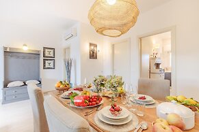 Serenity Vista Penthouse