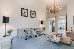 Serenity Vista Penthouse