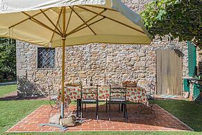 Citrus Charm Farmhouse