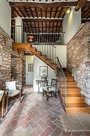 Citrus Charm Farmhouse