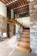 Citrus Charm Farmhouse