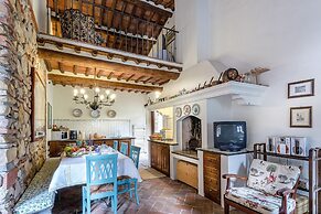 Citrus Charm Farmhouse