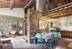 Citrus Charm Farmhouse