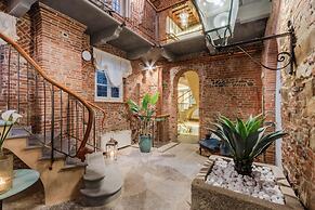 The Lucca Heritage Retreat