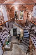 The Lucca Heritage Retreat