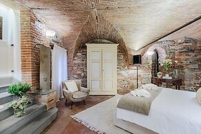 The Lucca Heritage Retreat