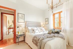 Amore Farmhouse Retreat