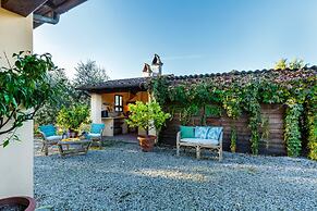 Amore Farmhouse Retreat