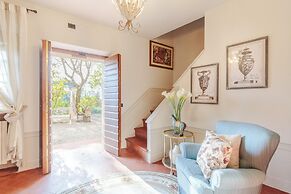 Amore Farmhouse Retreat