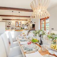 Amore Farmhouse Retreat