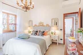 Amore Farmhouse Retreat