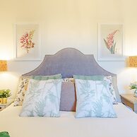 Amore Farmhouse Retreat