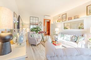 Amore Farmhouse Retreat