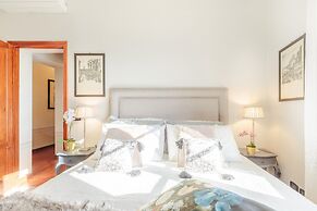 Amore Farmhouse Retreat